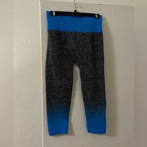 NWOT Factory Connections Regular Size Leggings in Grey and Blue